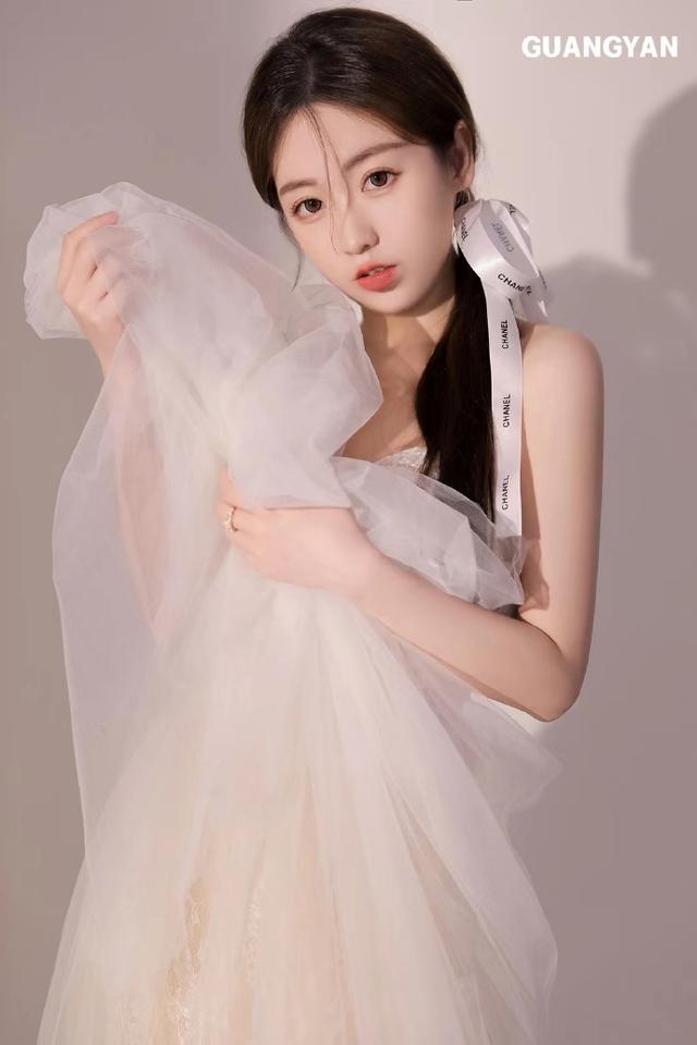 黑丝长腿完整版在线看